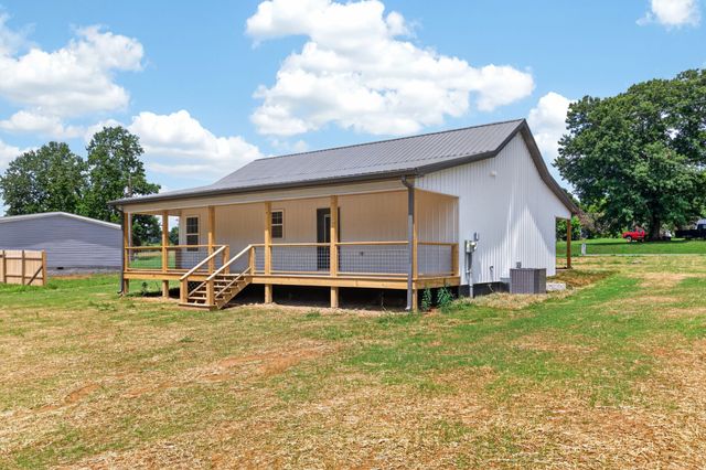 121 Oakley Estates Road, Allons, TN 38541