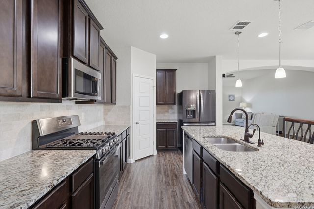2221 CASSIOPEIA BND, San Antonio, TX 78245