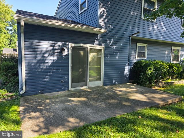 122 PAWNEE CT, Newark, DE 19702