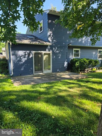 122 PAWNEE CT, Newark, DE 19702