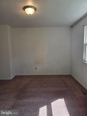 122 PAWNEE CT, Newark, DE 19702