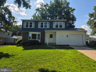122 PAWNEE CT, Newark, DE 19702