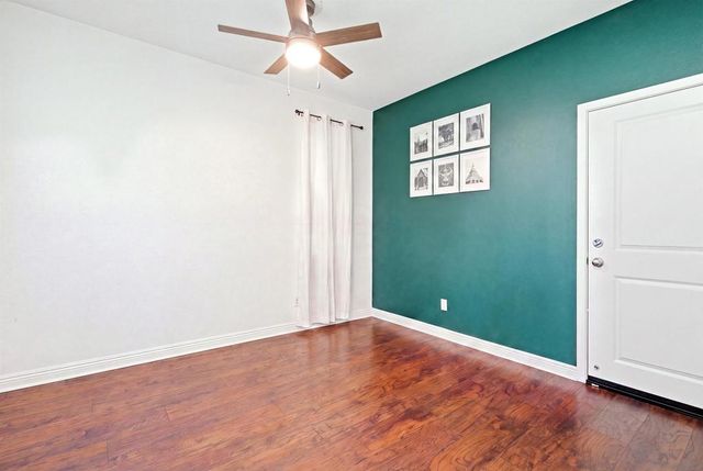 325 Royal Gln 608, Escondido, CA 92025