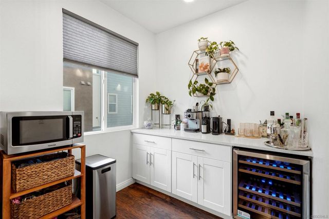 325 Royal Gln 608, Escondido, CA 92025