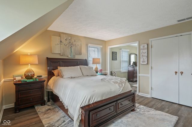 9523 E Southport Road, Indianapolis, IN 46259