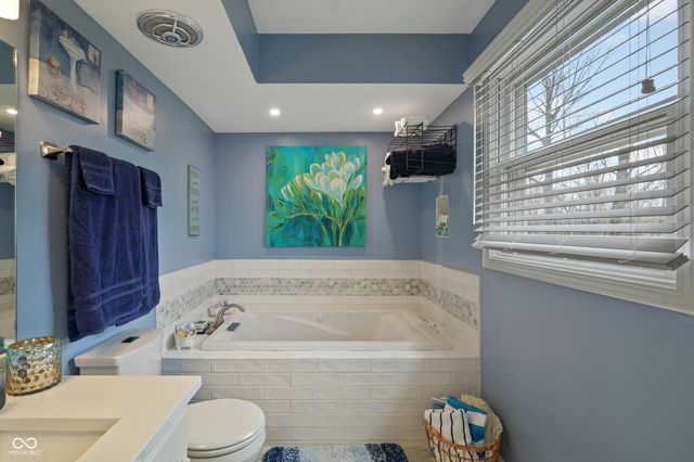 9523 E Southport Road, Indianapolis, IN 46259