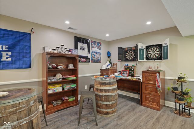 9523 E Southport Road, Indianapolis, IN 46259