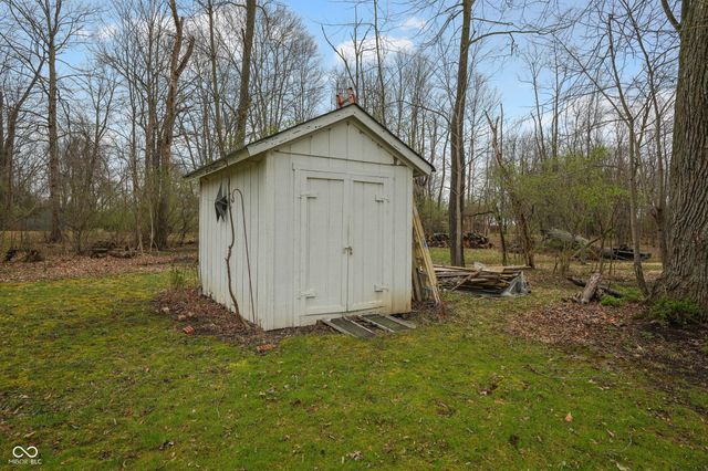 9523 E Southport Road, Indianapolis, IN 46259