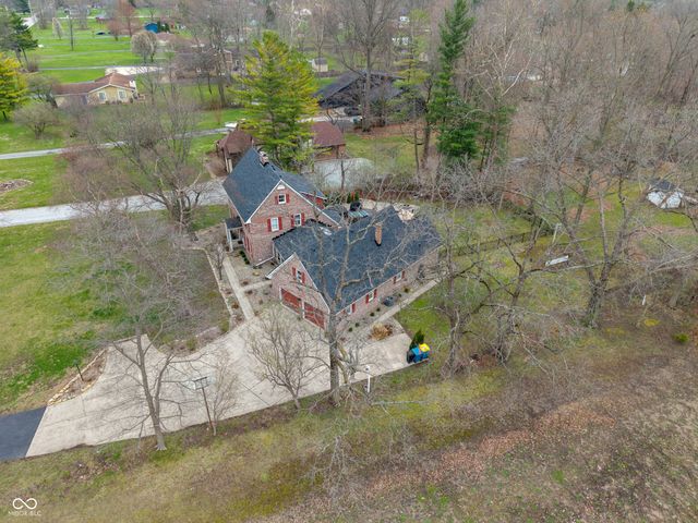 9523 E Southport Road, Indianapolis, IN 46259