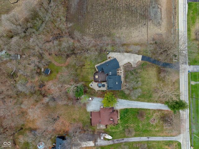 9523 E Southport Road, Indianapolis, IN 46259