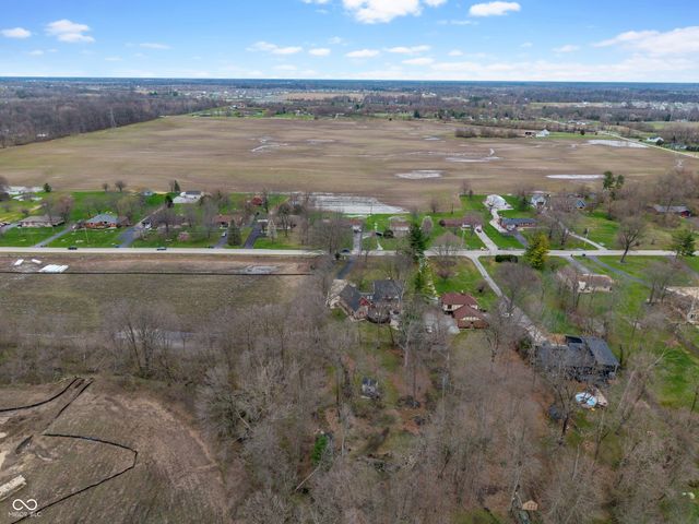 9523 E Southport Road, Indianapolis, IN 46259
