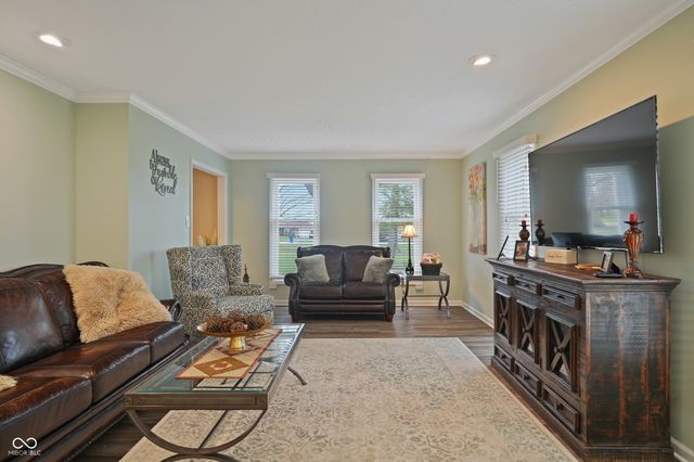 9523 E Southport Road, Indianapolis, IN 46259