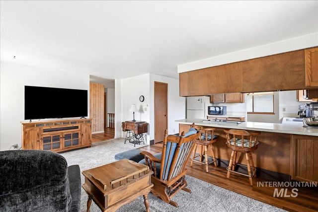 5085 S Council Bluff Way, Boise, ID 83716