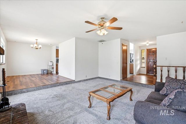 5085 S Council Bluff Way, Boise, ID 83716