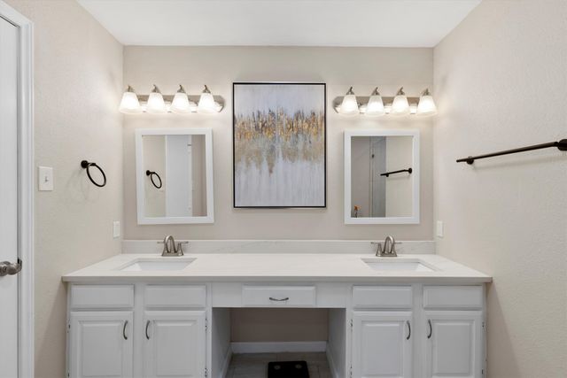 2101 Covered Wagon Drive, Plano, TX 75074