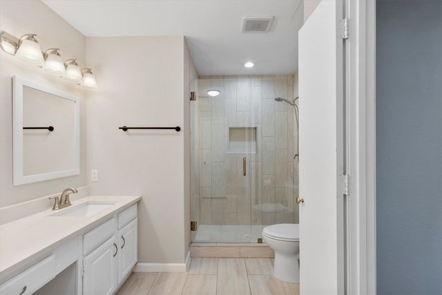 2101 Covered Wagon Drive, Plano, TX 75074