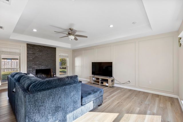 2101 Covered Wagon Drive, Plano, TX 75074