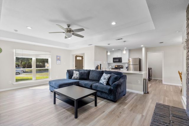 2101 Covered Wagon Drive, Plano, TX 75074