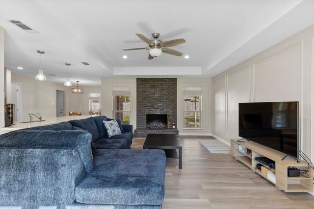 2101 Covered Wagon Drive, Plano, TX 75074