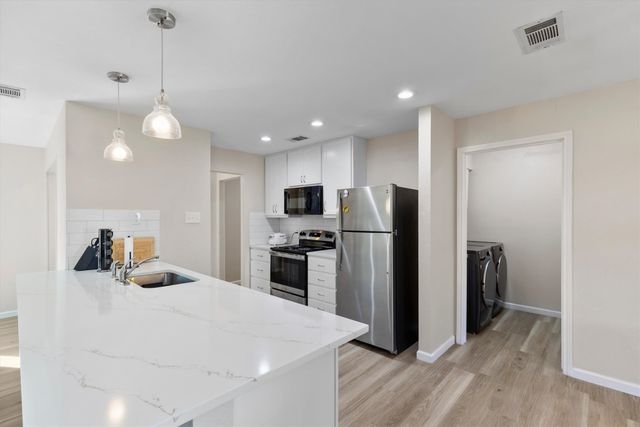 2101 Covered Wagon Drive, Plano, TX 75074