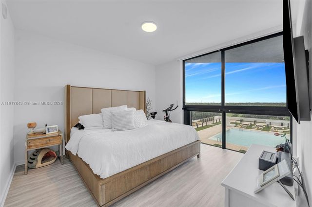 5252 NW 85th Ave 504, Doral, FL 33166