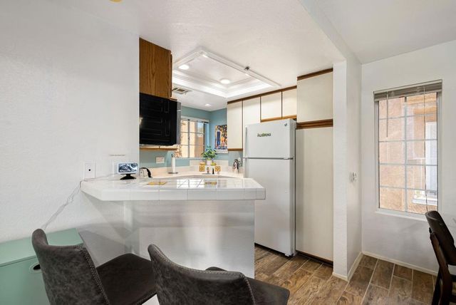 2700 Lawrence Crossley Road 22, Palm Springs, CA 92264