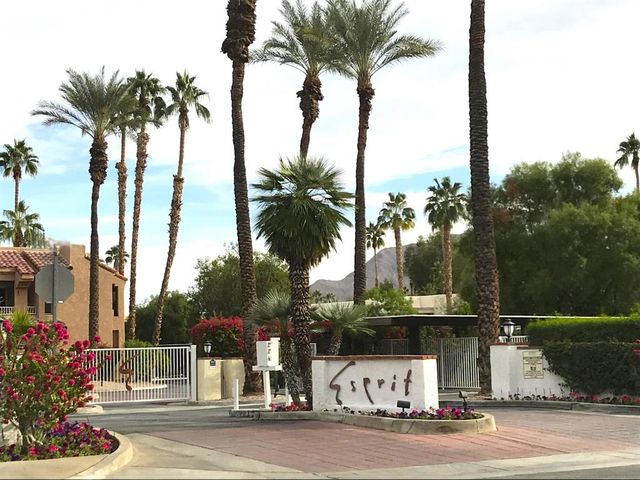2700 Lawrence Crossley Road 22, Palm Springs, CA 92264