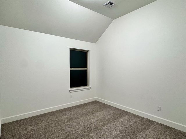 9312 NW 143rd Street, Yukon, OK 73099