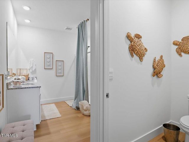 5128 Lost Creek Drive, Morristown, TN 37813