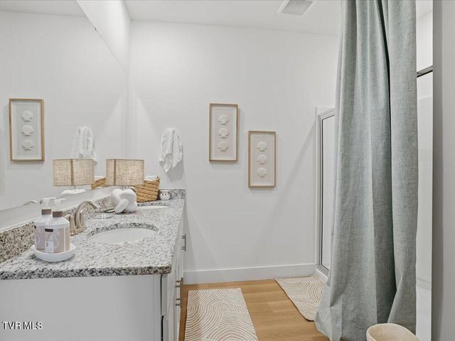 5128 Lost Creek Drive, Morristown, TN 37813