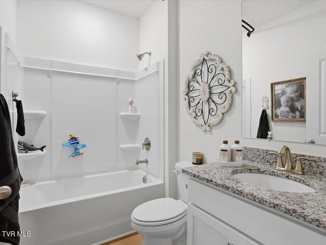 5128 Lost Creek Drive, Morristown, TN 37813