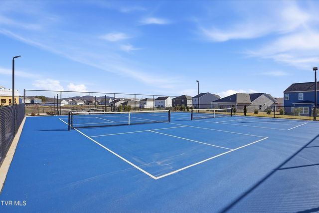 5128 Lost Creek Drive, Morristown, TN 37813