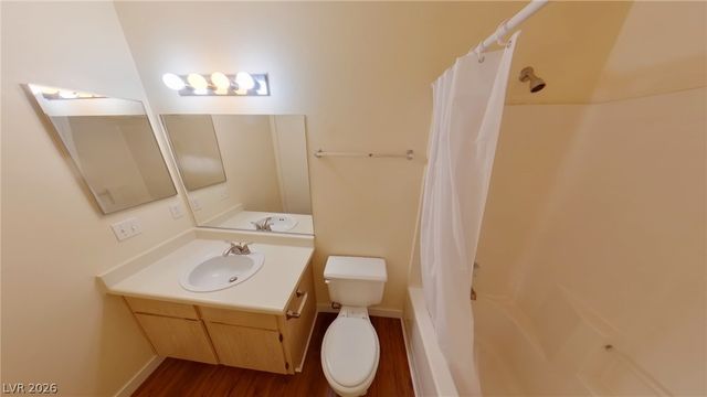 7885 West Flamingo Road 2165, Las Vegas, NV 89147