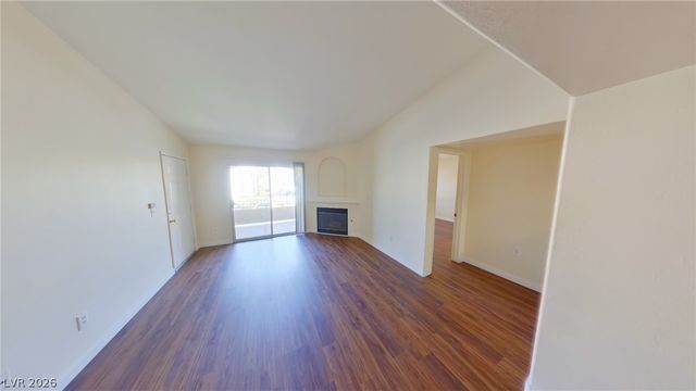 7885 West Flamingo Road 2165, Las Vegas, NV 89147