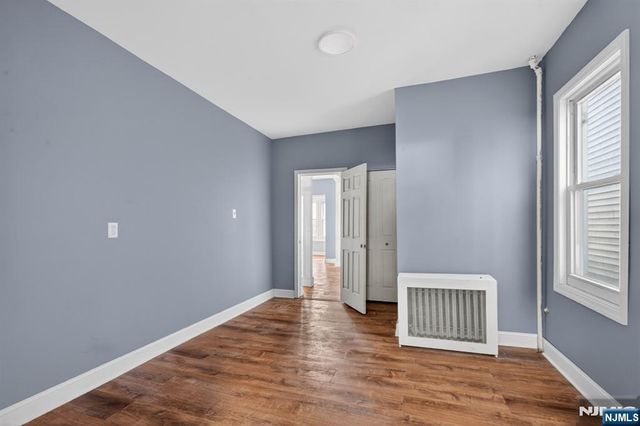 127 Lyons Avenue, Newark, NJ 07112