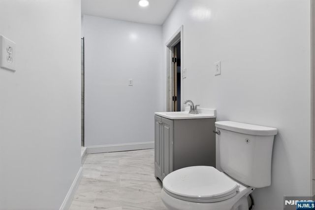 127 Lyons Avenue, Newark, NJ 07112