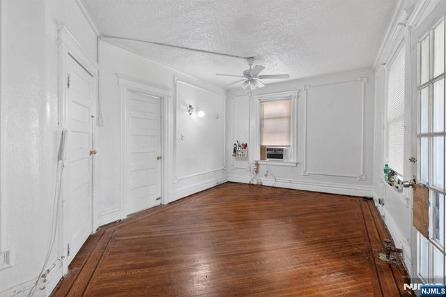 127 Lyons Avenue, Newark, NJ 07112