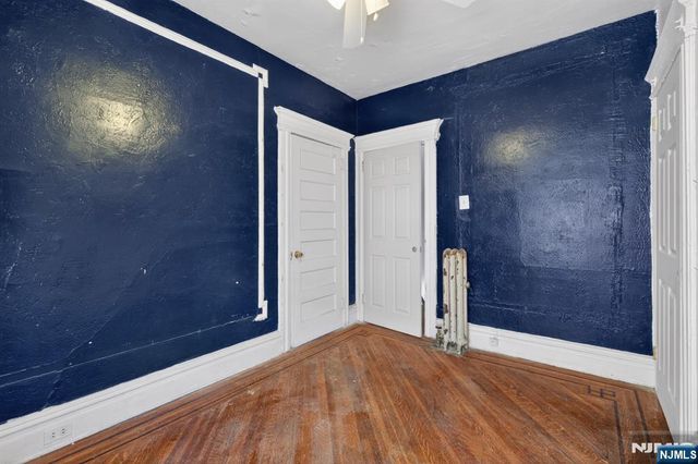 127 Lyons Avenue, Newark, NJ 07112