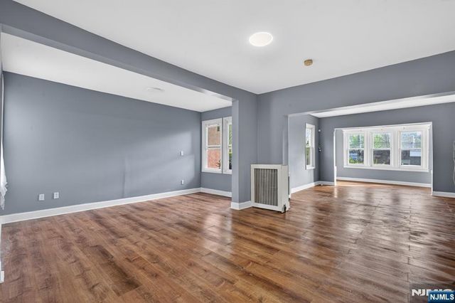 127 Lyons Avenue, Newark, NJ 07112