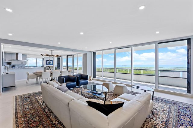 100 LAKESHORE Drive 2151, North Palm Beach, FL 33408