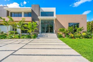 5825 SW 111th Ter, Pinecrest, FL 33156