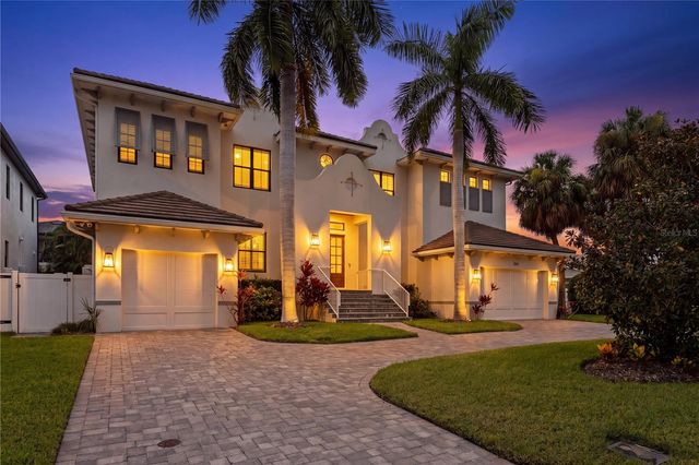 5015 W LONGFELLOW AVENUE, Tampa, FL 33629