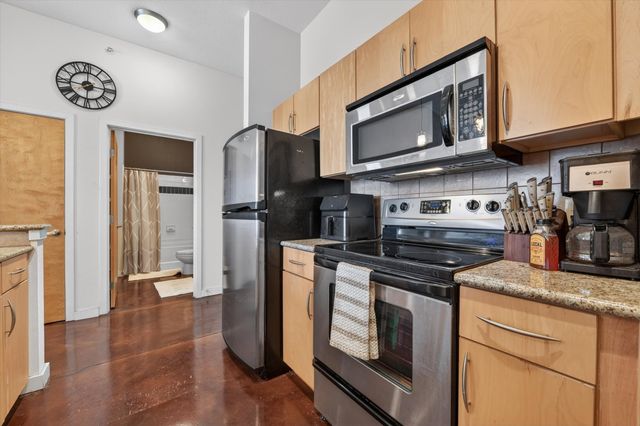 201 W Lancaster Avenue 406, Fort Worth, TX 76102