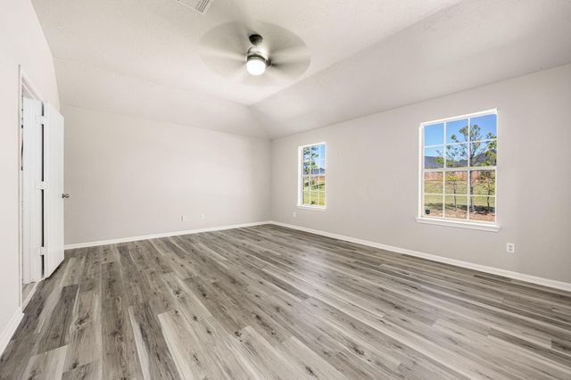 2925 La Salle Avenue, Conroe, TX 77304