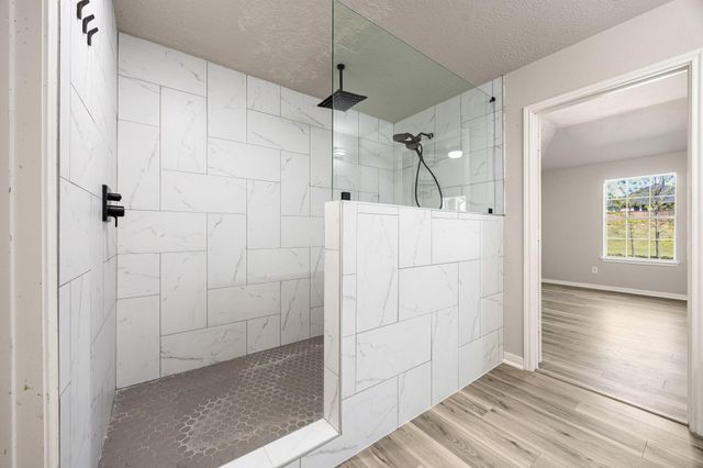 2925 La Salle Avenue, Conroe, TX 77304