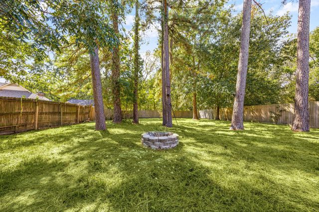 2925 La Salle Avenue, Conroe, TX 77304