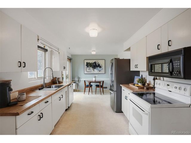 4560 Teller St, Wheat Ridge, CO 80033