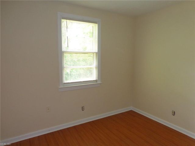 2904 Somme AVE, Norfolk, VA 23509