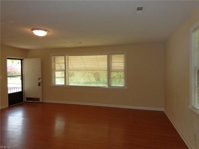 2904 Somme AVE, Norfolk, VA 23509