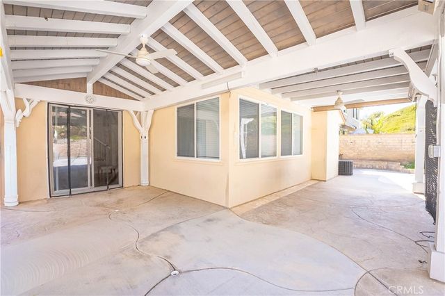 29223 Bernardo, Valencia, CA 91354